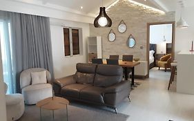 Clos du Littoral by Evaco